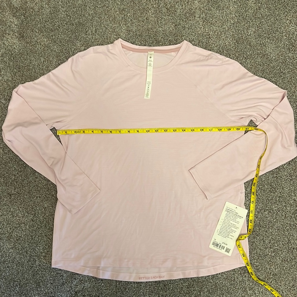 Lululemon license to train long sleeve shirt